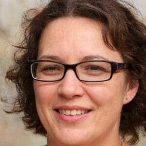 Κατερίνα Γεωργίου - Συγγραφέας